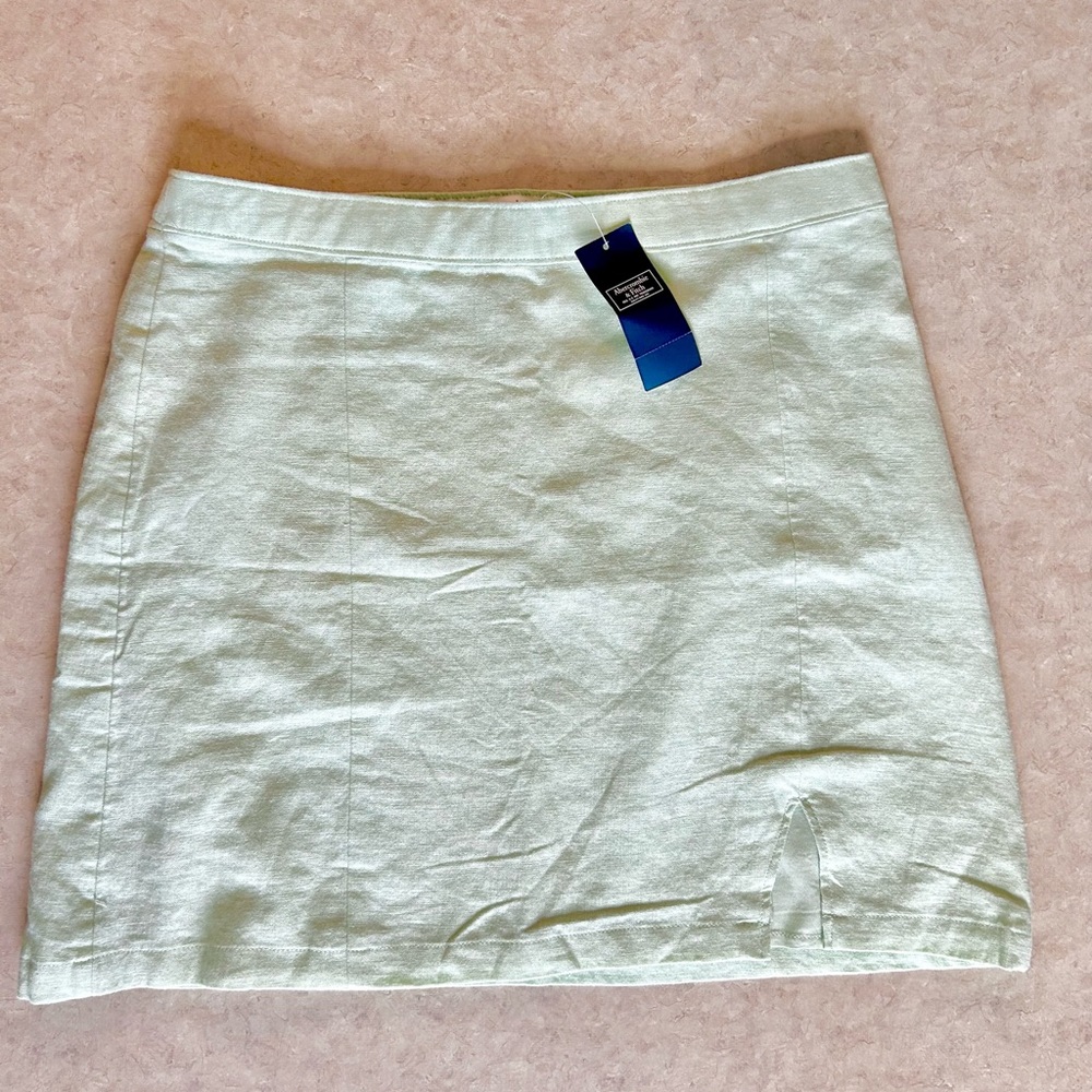 NWT A&F light green linen skirt
